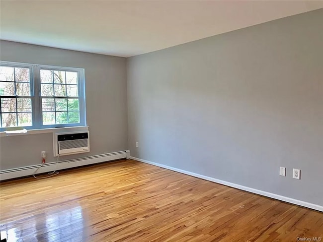 Photo - 114 Nottingham Rd Unit 114 Nottingham Rd Condo