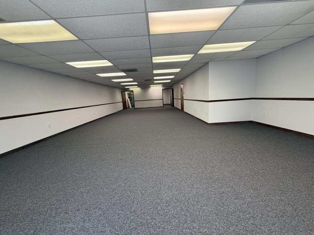 Photo - 4323 Division Street