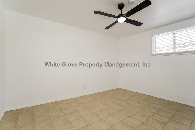 Photo - Charming Upstairs One Bedroom Apartment