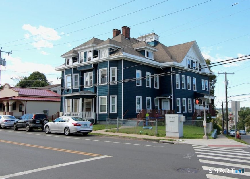 Photo - 570 Broad St Unit 2A