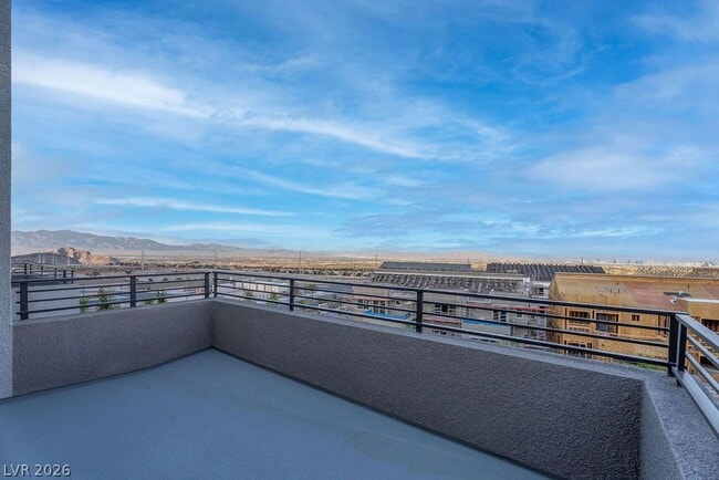 Photo - 1582 Hopeful Lark Ln