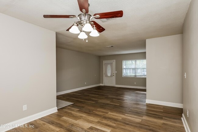 Photo - 7930 Rondeau Dr E