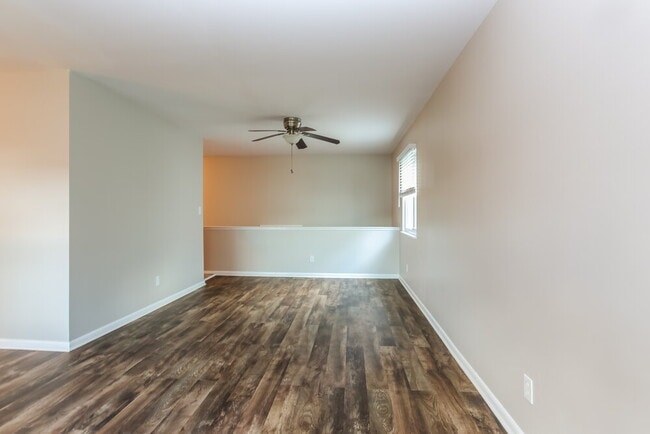 Photo - 6544 Portsmouth Dr