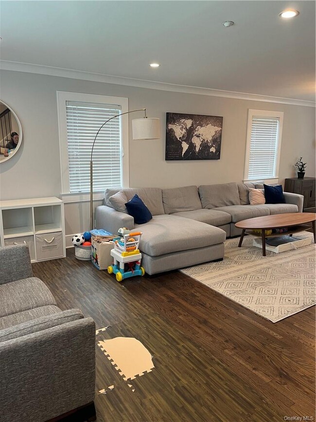 Photo - 68 Henry Ave