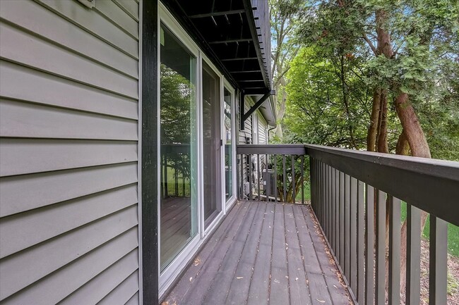 Photo - 231 Dakota Ct