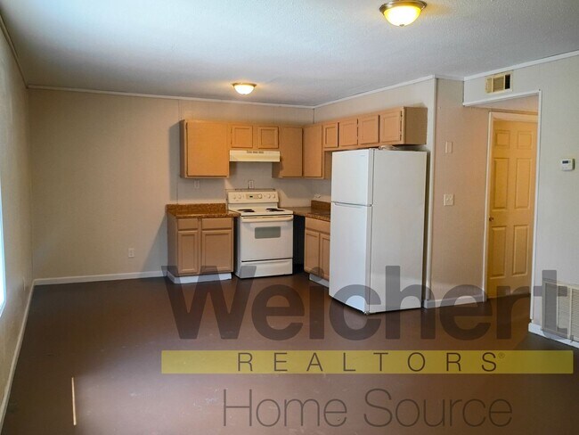 Photo - Updated 2-Bedroom with Easy Commute Unit 302-1