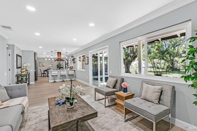 Photo - 179 Olympic Cir