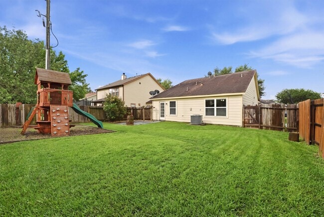 Photo - 21314 Misty Brook Bend Ln