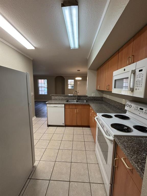 Photo - 2412 Belmont Ln