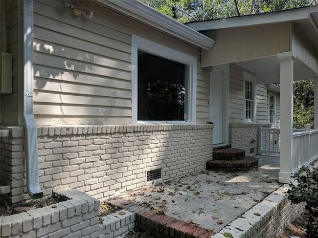 Photo - 2344 Ripplewater Dr SE