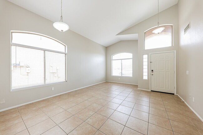 Photo - 12529 W Colter St