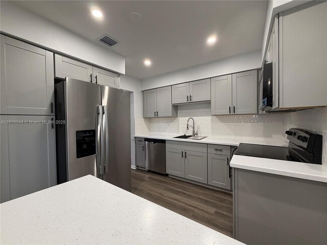 Photo - 8042 SW 89th St