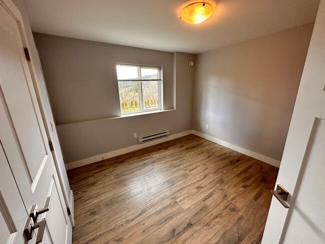Photo - 2425 Leggett Dr
