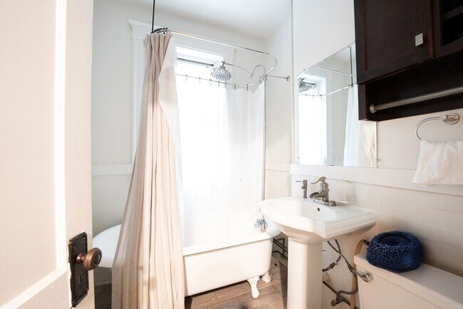 Photo - 15 Park Dr Unit 5