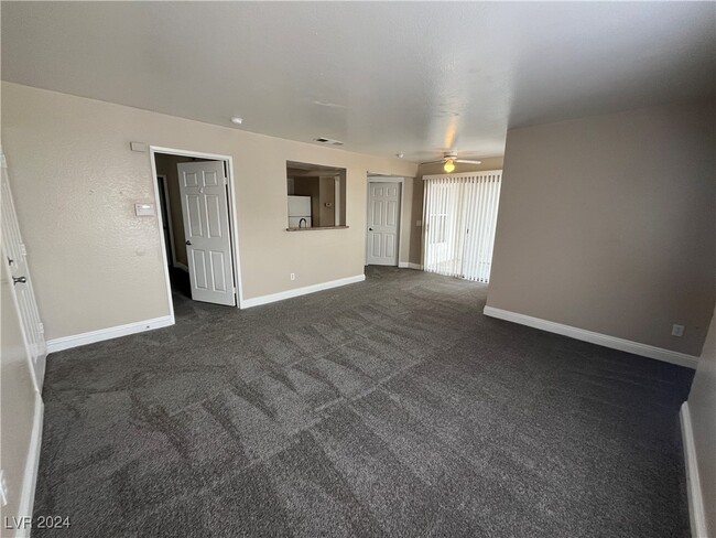 Photo - 6800 E Lake Mead Blvd Condominio Unidad 2022