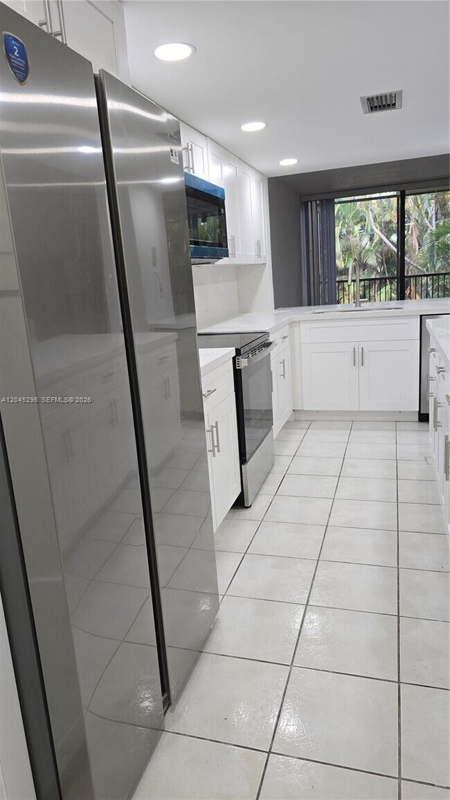 Photo - 2810 SW 87th Ave Unidad 910