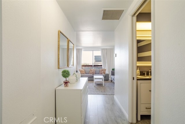 Photo - 321 S San Vicente Blvd Unit 505