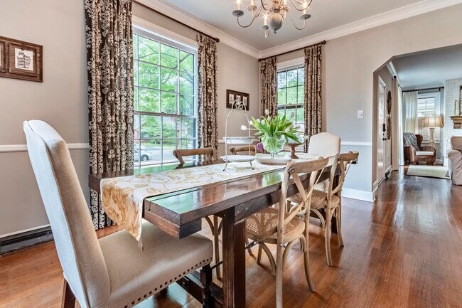 Photo - 3639 Cowden Ave