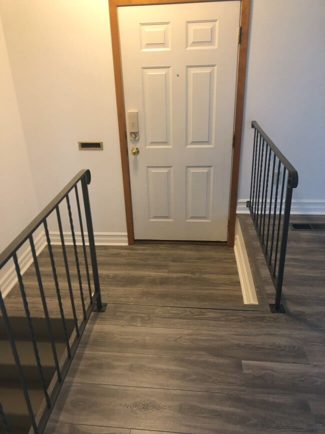 Photo - 516 E Wedgewood Ave