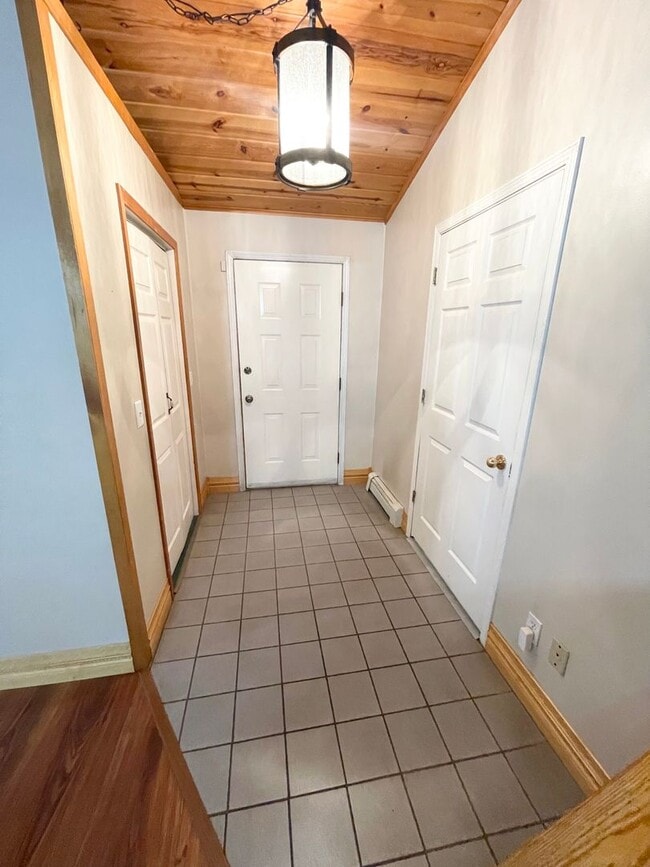 Photo - Large 4 Bd, 3 Bath House for Rent in North Pole!