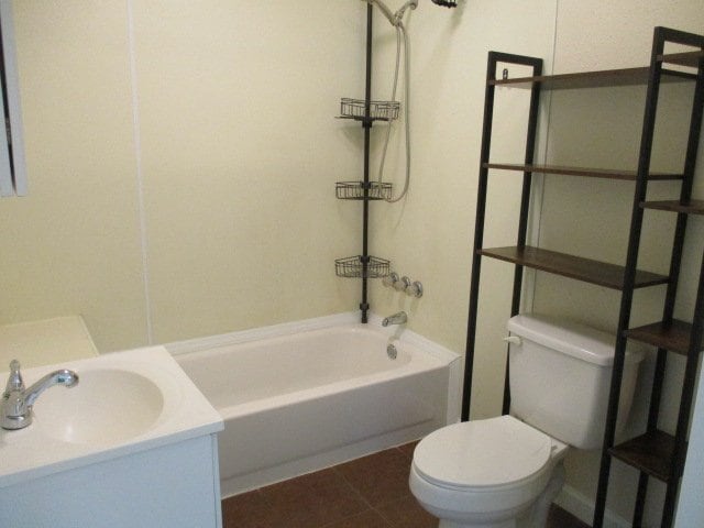 Photo - 1419 Tremont St
