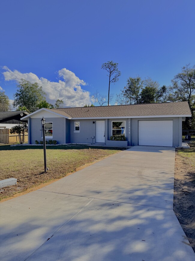 Photo - 21414 SW Honeysuckle St