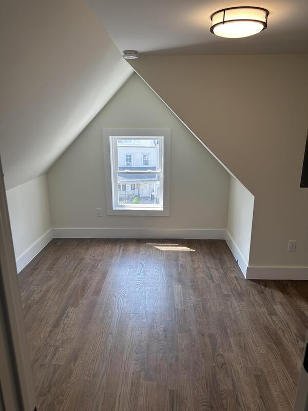 Photo - 46 N Jefferson St