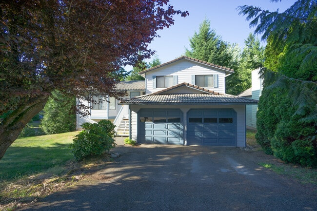Building Photo - 16708 SE 40th Pl