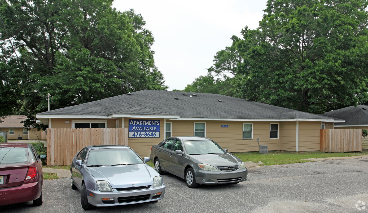 Lanier Apartments - Lanier Apartments