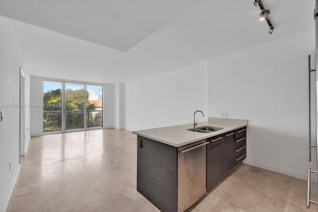 Photo - 500 Brickell Ave Condo Unit 400