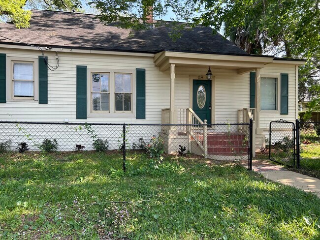 Photo - 1554 Lasalle St Casa