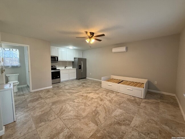 Photo - 269 E Rosewood Ave