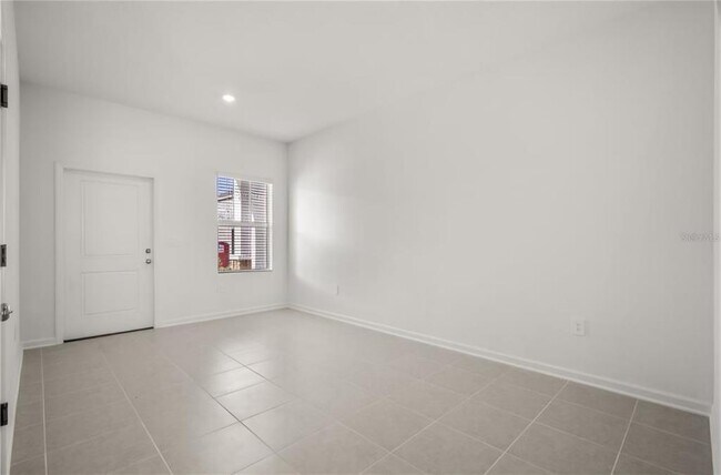 Photo - 2865 Pierr St