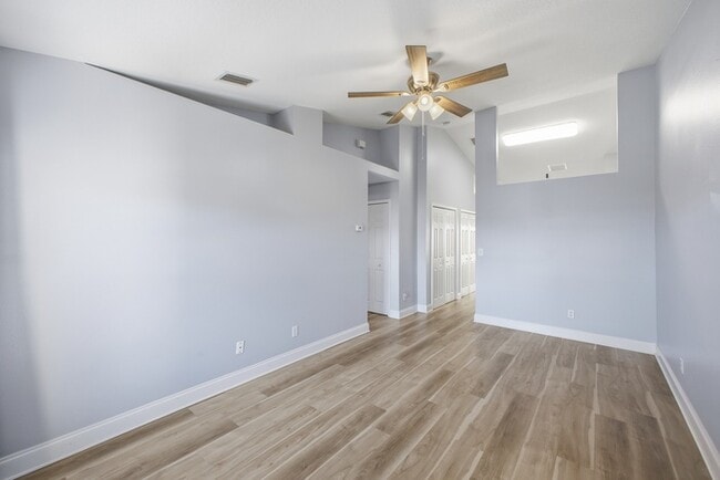 Photo - 750 S Grand Hwy