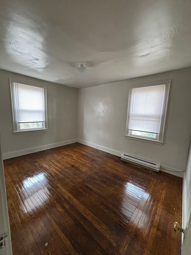 Photo - Idamont Apartments