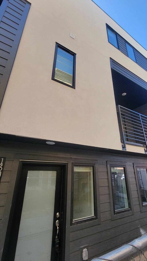 Brand New Regency on 9th Townhome - Brand New Regency on 9th Townhome
