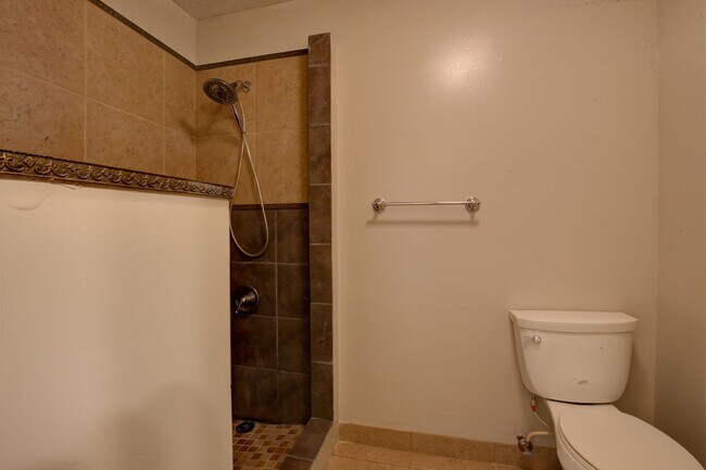 Photo - Two Bedroom Condo near downtown Fairhope!