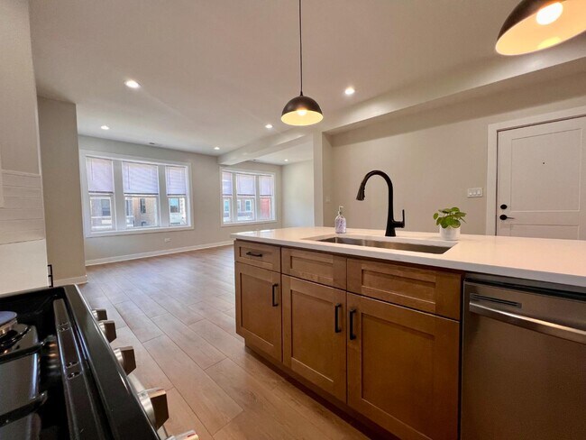 Photo - 3236 W Cortez St