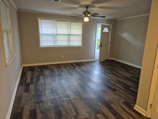 Photo - 3314 Oakridge Dr