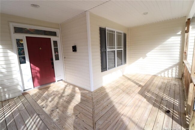 Photo - 214 Sylvia Ln