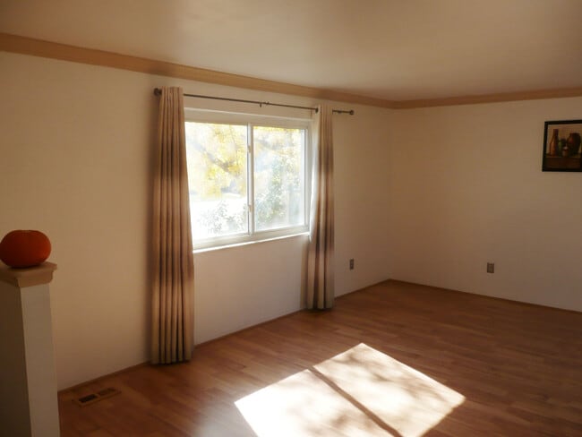 Photo - 1724 Hull St