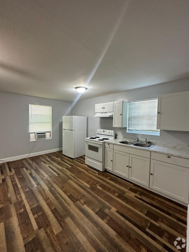 Building Photo - 322-3322 Nixon St Unit 322 Rental