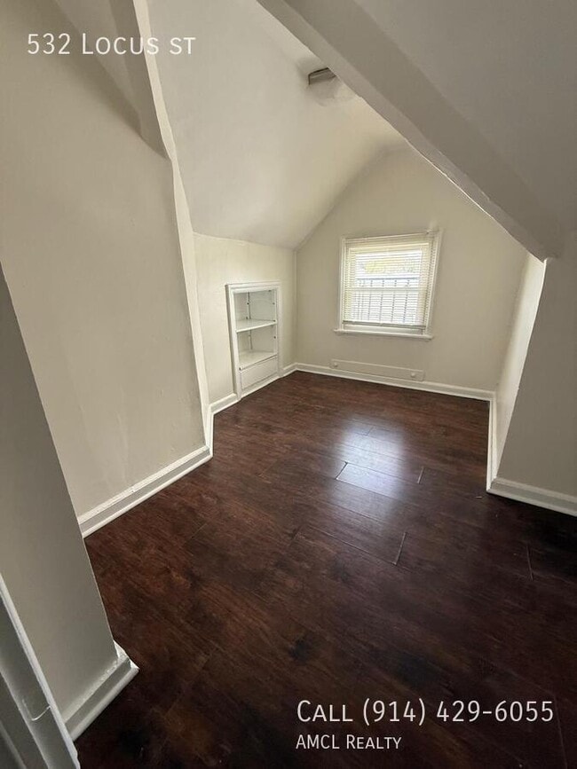 Building Photo - 532 Locus st-