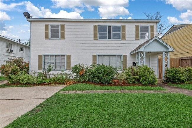Photo - 3444 Blodgett St Apartment Unit A/B