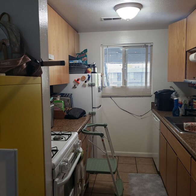 Photo - 1B/1B Pet Friendly Apartment South of BYU Unit 328