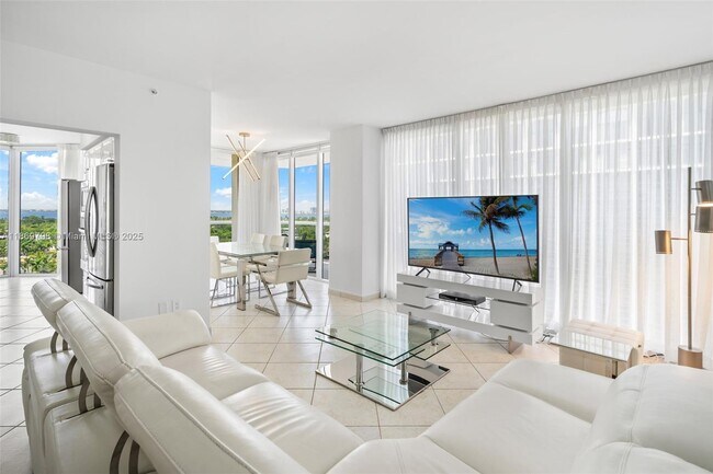 Photo - 4779 Collins Ave Unidad 1507