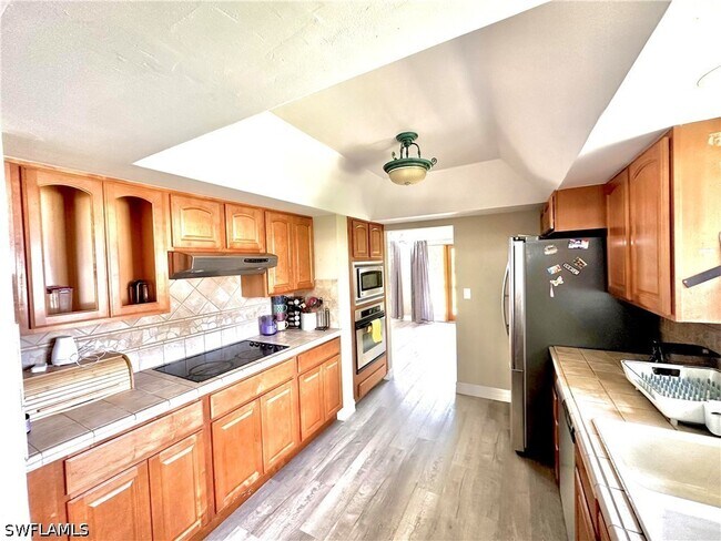 Photo - 416 Bristle Cone Ln