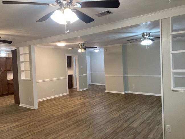 Photo - Single Family 3 bed 2 bath Home for Rent