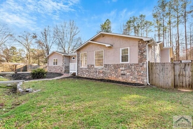 Photo - 155 Dwight Rd