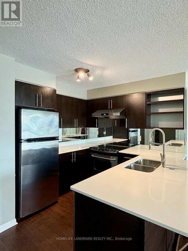 Photo - 96 St Patrick St Unit 1110